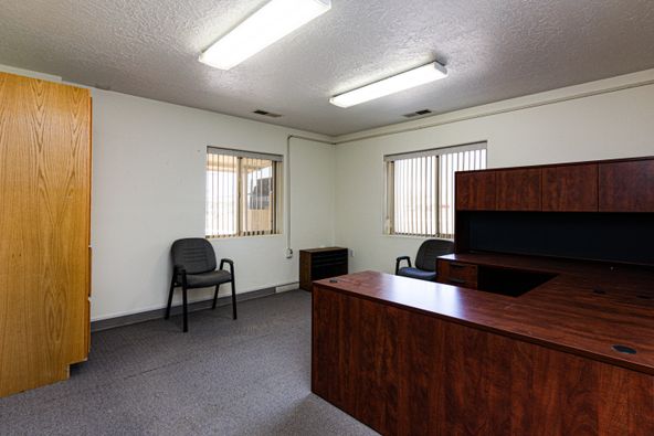 3100 N 1st St, Bloomfield, NM 87413